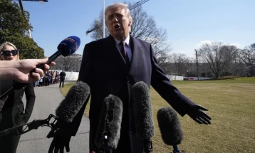 Трамп за Иран: Понекогаш е неопходно да се употреби воена сила