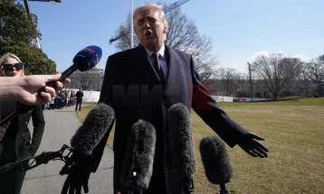 Trampi për Iranin: Ndonjëherë është e nevojshme të përdoret forca ushtarake