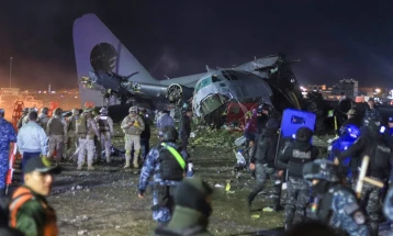 Të paktën 15 të vdekur nga rrëzimi i një aeroplani ushtarak bolivian