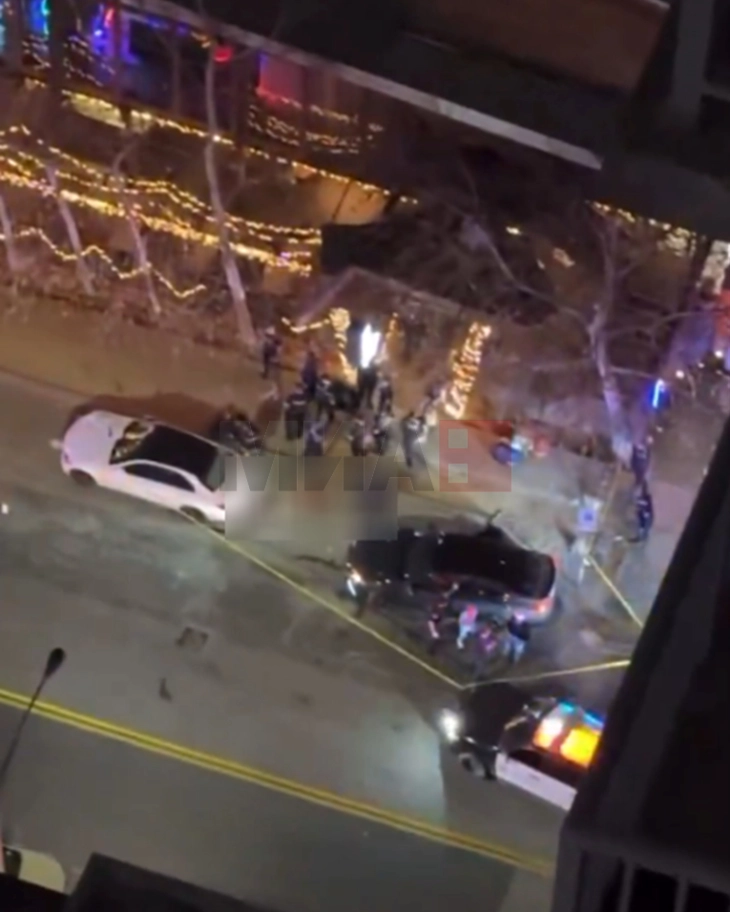 Të shtëna masive në Amerikë, të paktën tre të vdekur