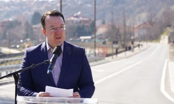 Nikolloski: Me lëshimin e qarkores së rikonstrukuar në Kriva Pallankë, lidhjes me Bullgarinë, po e përfundojmë modernizimin e krahut lindor të Korridorit 8