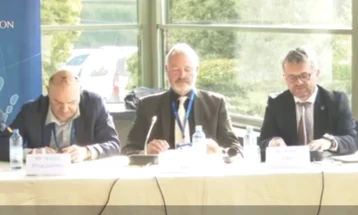 Обука за претставници на Министерството за внатрешни работи за процена на ризикот од корупција (во живо)