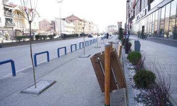 Засадени над 130 садници на булеварот „Трета МУБ“ во Куманово