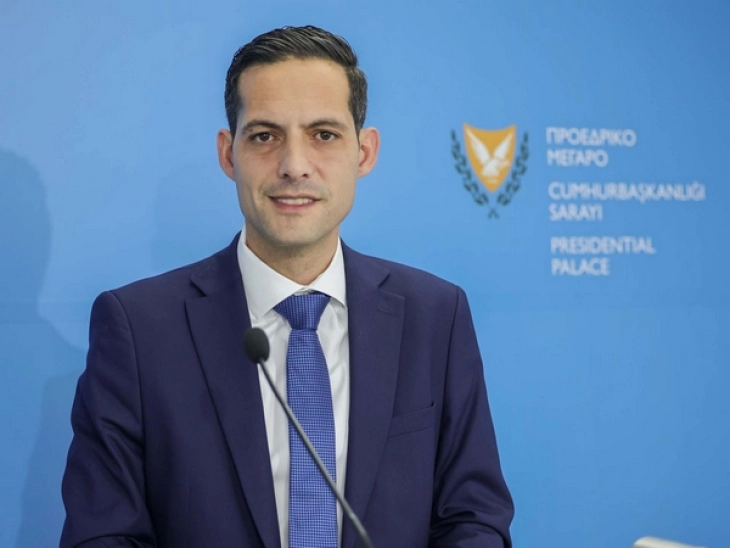 Пресретнати две беспилотни летала на Кипар, евакуиран аеродромот во Пафос