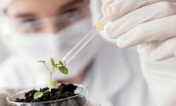 Државната фитосанитарна лабораторија со официјална интернет страница - https://dfl.mzsv.gov.mk/