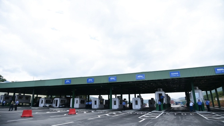 Од денеска до крајот на април, на граничните премини на албанско-косовската граница, минувањето е со контроли