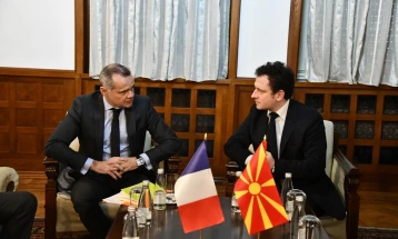 Македонско-француското партнерство и ЕУ-перспективата, во фокус на средбата Карапејовски – Ле Риголер