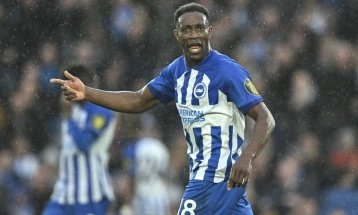 Велбек го продолжи договорот со Брајтон до крајот на сезоната 2026/27