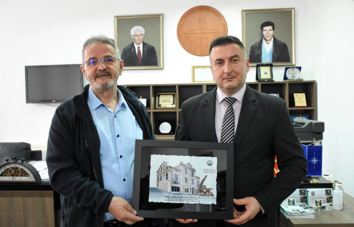 Thellohet bashkëpunimi midis Universitetit të Tetovës dhe Lidhjes së Arsimtarëve dhe Prindërve Shqiptarë në Zvicër