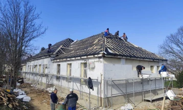 Енергетска ефикасност за два општински објекти и реконструкција на подрачно училиште во општина Валандово