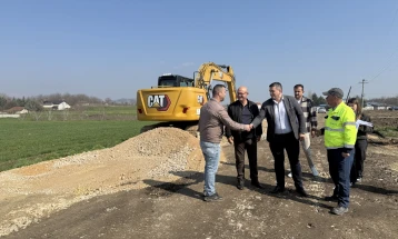 Општина Илинден започна со реконструкција на улица „11“ во  Кадино