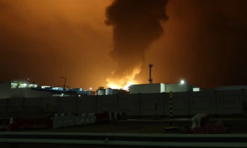 Вашингтон тврди дека иранската енергетска инфраструктура не е цел на нападите