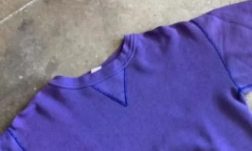 „V“ формата на маиците - од практичност до украс