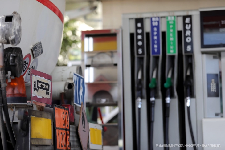 Diesel up by 14.5, gas prices up by 5 denars per liter