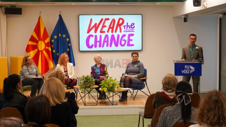 Панел дискусија: Економското јакнење на жените е клучно за развојот на државата, вработени се 38 проценти од жените, а 27 отсто се сопственици на имот