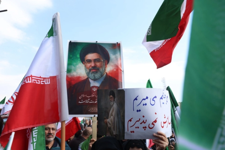 Mass rallies in Iran pledge loyalty to new supreme leader