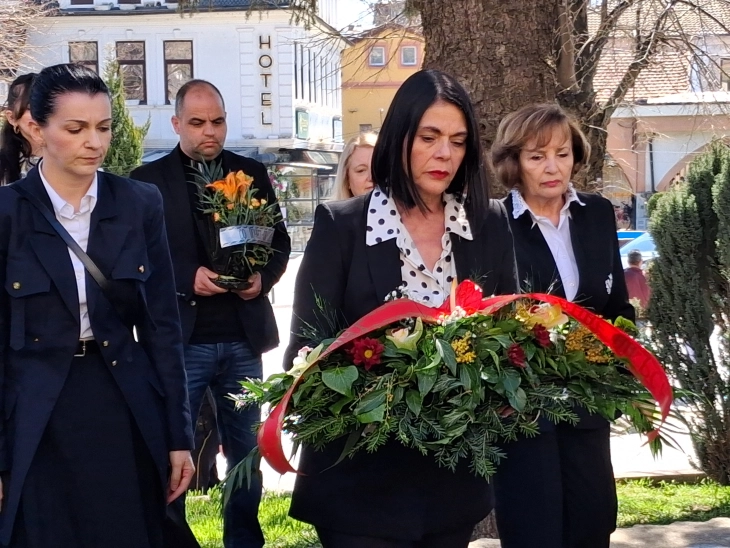 Бендевска на годишнината од депортацијата на битолските Евреи: Да се сеќаваме за да не заборавиме