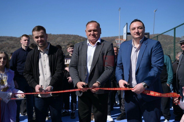 Министерството за спорт отвори нов спортски центар во општина Петровец