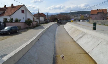 Заврши регулација на речното корито во село Слупчане, општина Липково