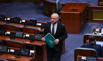 Parlamenti miraton Ligjin për prodhim organik bujqësor, hap i rëndësishëm për fermerët