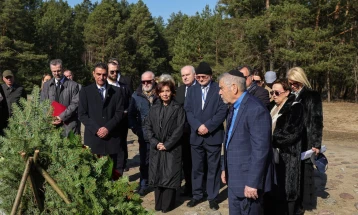 Siljanovska-Davkova: Won’t allow painful memory of the Holocaust and Macedonian Jews to be erased
