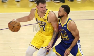 Дончиќ ја раскина свршувачката и најави правна битка за старателство 