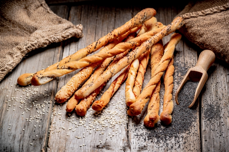 Посни соленки со сусам и мак