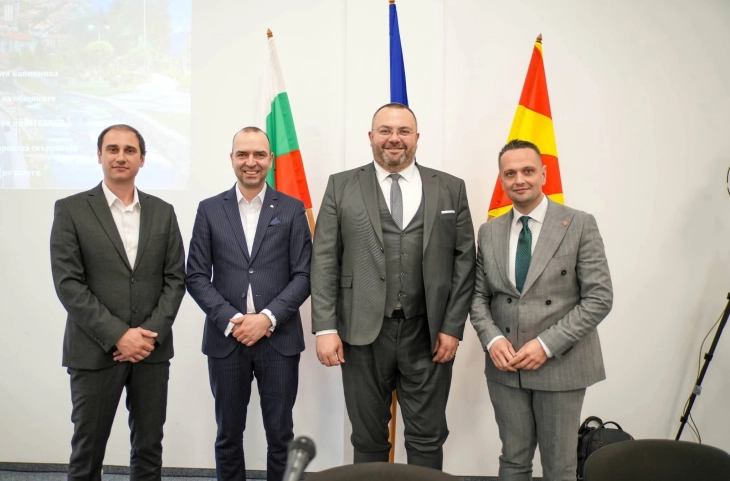 Советите на Ќустендил и Крива Паланка одржаа заедничка седница