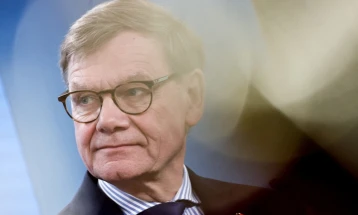 Вадефул: Безбедносните прашања во Ормускиот теснец можат да се решат само преку дипломатија