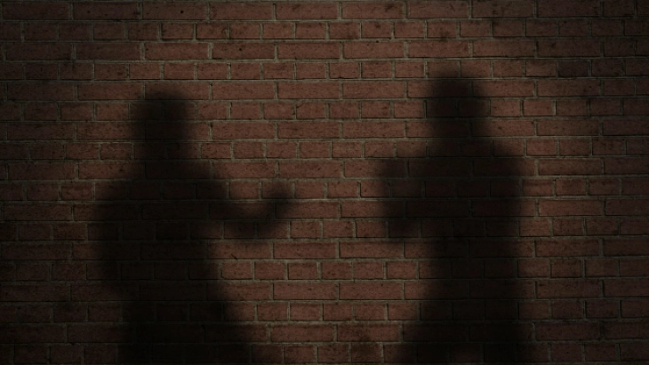 Малолетни девојчиња нападнати од четири женски лица во Аеродром, случајот подоцна го пријавиле нивните родители