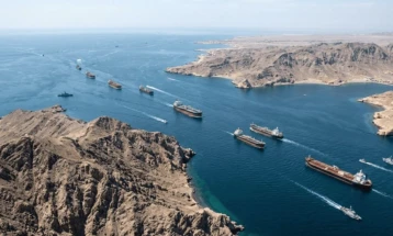 Иранска револуционерна гарда: Ормускиот Теснец останува затворен по наредба на ајатолахот