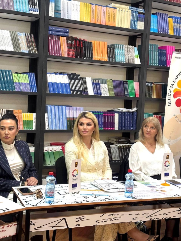 Трајков: Ги охрабрувам младите жени да бидат лидери