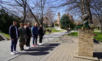 Во Велес одбележани 119 години од раѓањето на Петре Прличко - еден од најголемите македонски актери на сите времиња