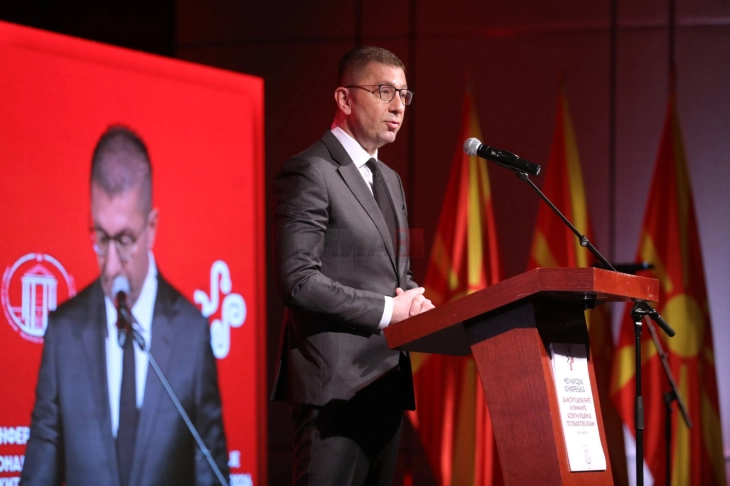 Мицкоски: Трагедијата во Кочани е еден од настаните во историјата на нашата држава што не се мери со време, туку со болката што ја остава зад себе