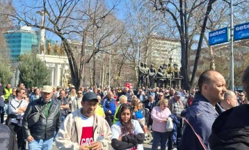ВМРО-ДПМНЕ: Денешниот протест покажа дека е само една заедничка парада на СДС и ССМ со која ги лажат работниците дека се залагаат за повисоки плати