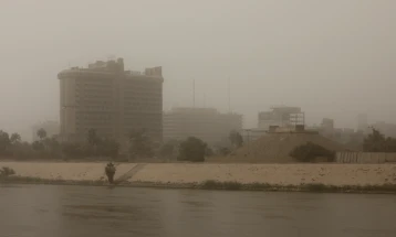 Ракетиран аеродромот во Багдад