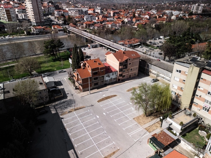 Обележан паркингот кај стариот театар во Велес, во изградба и подземна гаража