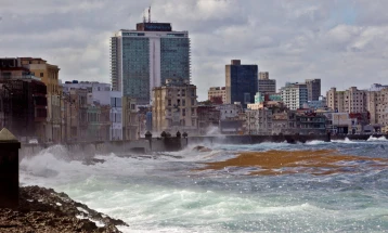 „Њујорк Тајмс“: САД барале смена на претседателот Дијас-Канел, комунистичката власт би останала на позиција на Куба