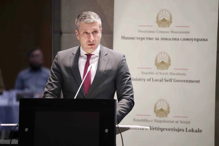 Perinski: Është vendosur bazë e ekspertëve për mbështetje profesionale të komunave, thirrja përsëri e hapur për aplikime