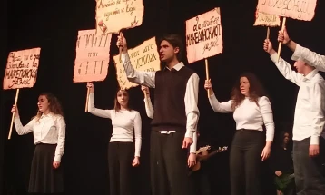 Велешките гимназијалци одбележаа 84 години од Штрајкот на гимназијалците од 1942 година