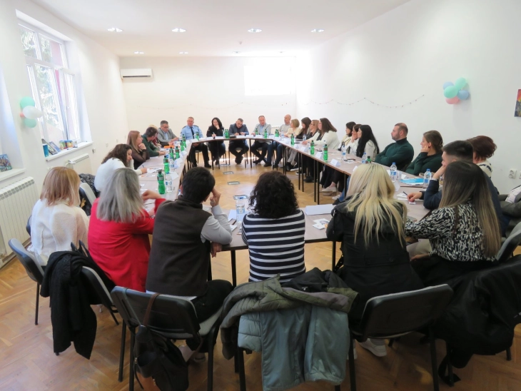 Тркалезна маса во Охрид за борба против семејното и родово базираното насилство