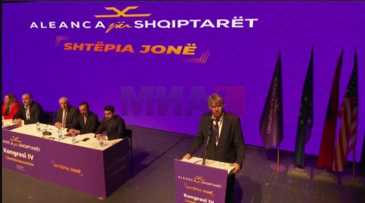 Zijadin Sela reagon ndaj vendimit të gjykatës që i jep udhëheqjen e ASh-së Arben Taravarit