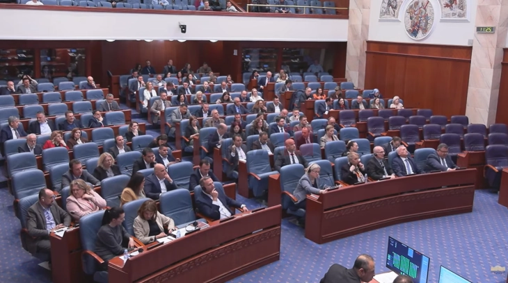 Kuvendi dha mbështetje që ndryshimet e ligjeve për pensionet dhe për nominimin e partnerit strategjik për projektin e korridoreve 8 dhe 10 d të miratohen me procedurë të shkurtuar