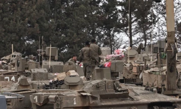 Либан: Бројот на загинати надмина 900, Израел уништи нови мостови на реката Литани