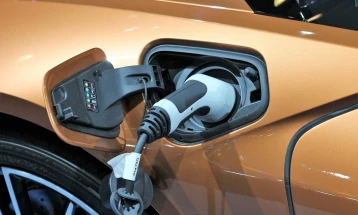 Ограничувања за точење гориво во Словенија, Словачка најавува повисоки цени за странци