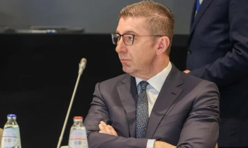 Мицкоски на Самитот на Европската народна партија во Брисел