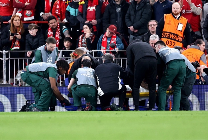 Галатасарај поднесе жалба до УЕФА поради повредата на Ланг и подготвува барање за надомест на штета