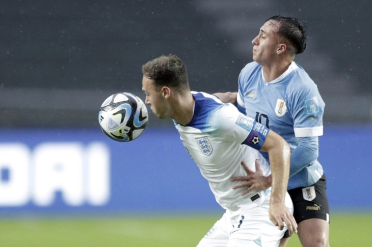 Ирците повикаа поранешен англиски капитен за баражот со Чешка