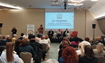 Велев: Иако тендерот е завршен, има недостаток на ленти и глукомери за дијабетичари