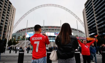 Hyrje në stadium pa biletë do të jetë vepër penale në Angli